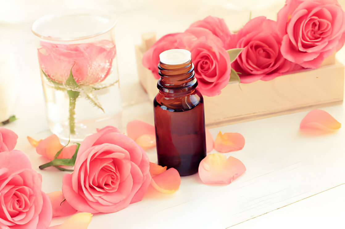 Roses in aromatherapy